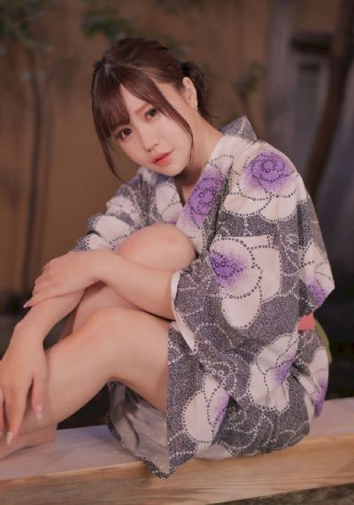 夜晚一个人偷偷看的视频_HD日本电影在线