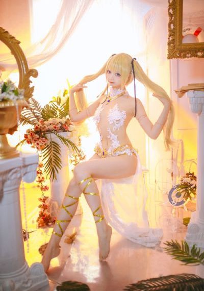 美女白虎精品国产99_高清完整版BD