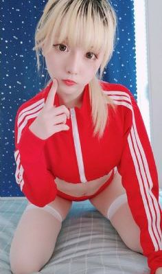 欧美三级午夜理伦三级中文字幕_1080BD在线观看
