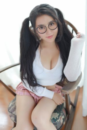熟妇人妻精品一区二区三区寂寞少妇_日韩资源完整版BD高清中字