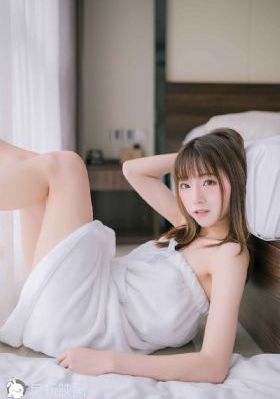 国产女人高潮抽搐喷水免费视频_HD在线播放