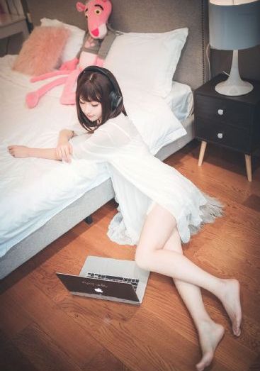 憋尿play小说_1080P电影免费在线