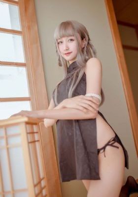 女娃紧窄稚嫩视频_1080P完整在线观看