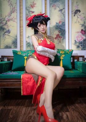 hitomi爆乳大屁股HD_在线观看完整版电影在线观看